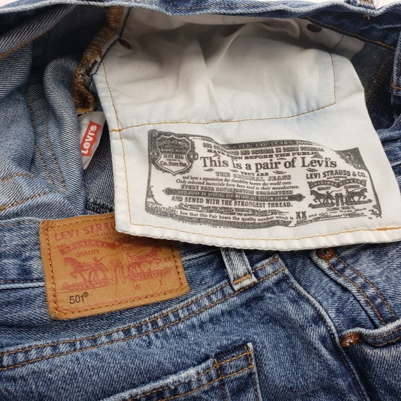 Levis women US 28 x 27 multicolor blue jeans 501 button fly patchwork raw hem - Picture 9 of 15